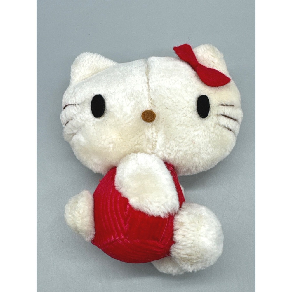 Sanrio Hello Kitty Side Sitting Plush Red Corduroy Vintage 1976 Korea 4.5 inch